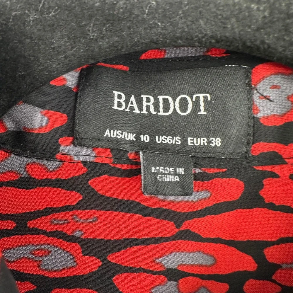 Bardot Womens Red‎ Leopard Print Button Down Blouse Long Sleeve Collared Top S 6